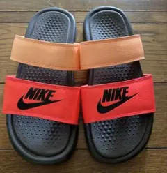 Nike スポーツサンダル レッド/オレンジのサムネイル