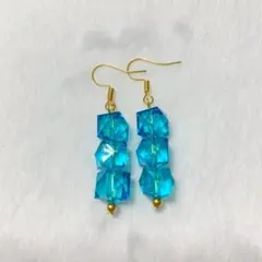 クリア　ブルー　ハンドメイドピアス♡NO.59