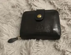 ILBISONTEイルビゾンテ黒いレザー二つ折り本革財布