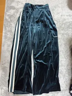 perushu センターシームレスベロアストレートトラックパンツ
