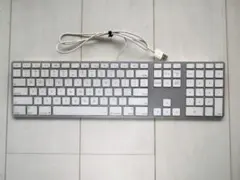 Apple 純正 有線キーボード US配列 A1243のサムネイル