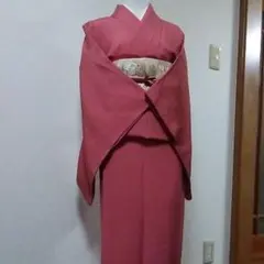 仕付け糸付き、ローズ色色無地