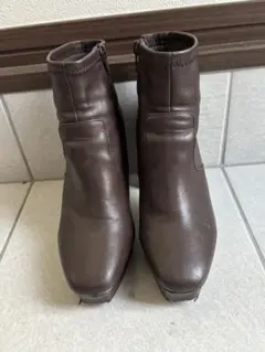 【randa】ショートブーツ　ブラウン