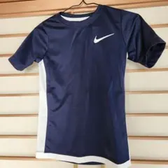 ナイキ TシャツS 130センチ