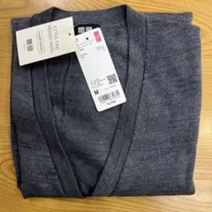 ユニクロ　新品 タグ付き　エクストラファインメリノウール カーディガン M