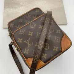 美品】ルイヴィトン M30824 ヤランガ LV タイガ ショルダーバッグ 緑