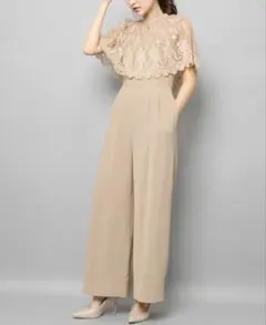 【la47】LILY BROWNレースケープロンパース ベージュ オールインワンのサムネイル