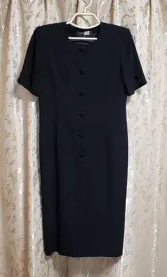 ブラックフォーマル ワンピース　半袖 13号