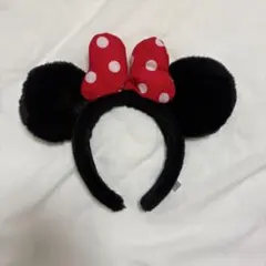 ミニーマウス カチューシャ 赤い水玉リボン