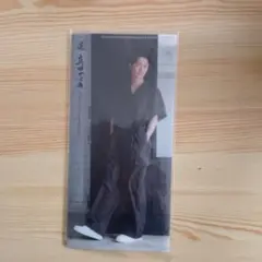 Naoki Sanada 黒のカジュアル写真