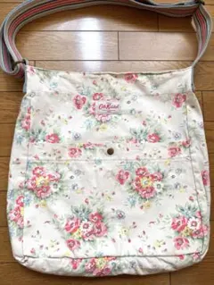 Cath Kidston フローラルショルダーバッグ