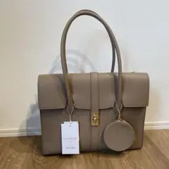 新品未使用　GUSCIO ITARY トートバッグ　ベージュ