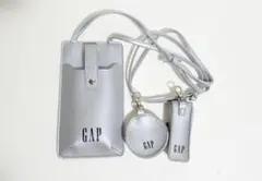 GAP スマホショルダーバッグ ミニポーチ リップポーチ 3点セット シルバーのサムネイル