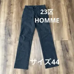 大幅値下げ！23区HOMME デニムパンツ　ストレート　ジーンズ　ダークグレーのサムネイル
