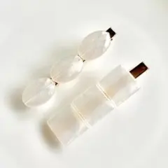 ヘアクリップ2個セット オーバル×スクエア×ゴールドベース