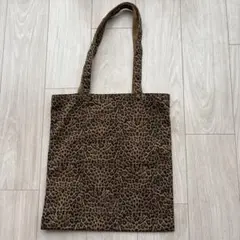 ローリーズファーム　ヒョウ柄　ショルダーバッグ　ぺたんこバッグ　パンサー　茶系