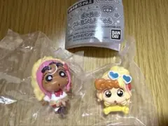 ギャルなクレヨンしんちゃん　カプセルトイ　2体セット