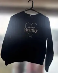 ⭐️新品未使用品⭐️ハートプリント 長袖トレーナー ブラック