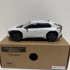 トヨタ bZ4x ミニカー プラチナホワイトパールマイカのサムネイル