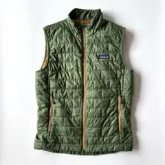 Patagonia ダウンベスト グリーン S - メルカリ