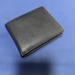 合皮二つ折黒サイフ
