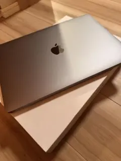 MacBook Air 2020 Intel i5 8GB 512GB 箱あり