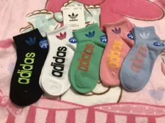 adidas カラフル スニーカーソックス 5足セット　靴下　新品