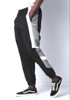 【adidas originals】パンツ　Sサイズ