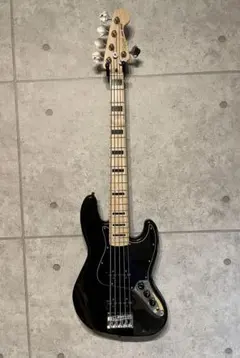 Item thumbnail for item f52216e0-2b0d-4986-adee-cb5e790f63bb