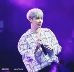 Item thumbnail for item 622b1887-1ed1-4d80-97c1-9b32b698f69b