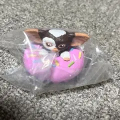 もぐもぐかくれんぼ　ギズモ　ドーナツ