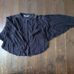 ザラベーシック　ブラック　ボリューム袖ブラウス