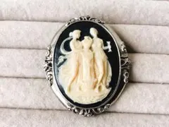【ヴィンテージブローチ】カメオブローチ　二人の女性のサムネイル