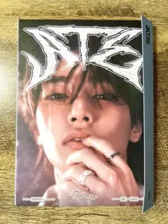 Item thumbnail for item 06d3a655-ae79-475f-ba64-0f5911610ed7