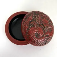 龍鳳凰文様 彫刻 小物入れ 堆朱風 漆器風 蓋物 小箱 中国工芸 - メルカリ