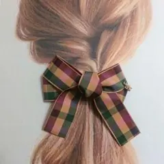 リボンバレッタ マルチカラー 星形チャーム付き