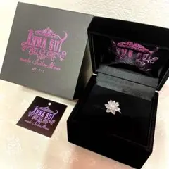 6052 セーラームーン クリスタル・カリヨン ピアス アナスイコラボ