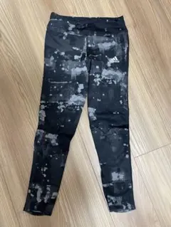 adidas レギンス　ランニング　レディース