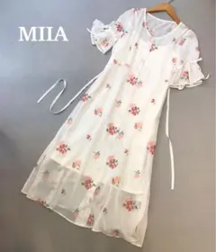 MIIA 前ボタン フラワー刺繍 シアーワンピースのサムネイル
