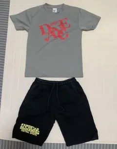 セントラルスポーツ　キッズダンスウェアXS 上下セット