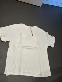 ホワイト 半袖Tシャツ 新品タグ付きのサムネイル