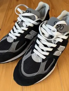 New Balance M990BL2 US8.5 26.5 990V2のサムネイル