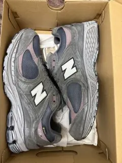 New Balance 2002R GORE-TEX グレー