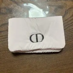 Dior CDロゴ パデッド ポーチ ピンクのサムネイル