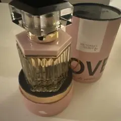 Victoria's Secret LOVE 香水のサムネイル