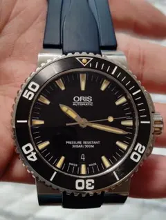 値下げ ORIS アクイスデイト 自動巻き 300m防水のサムネイル