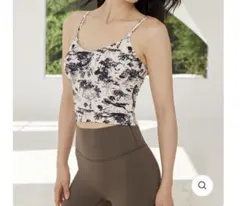 Vネック 花柄キャミソール パッド付き