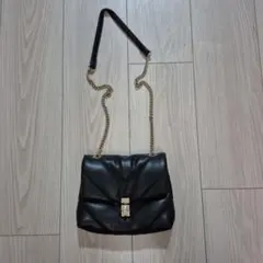 ZARA ブラックフェイクレザーキルティングバッグ