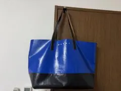 MARNI トートバック ブルー&ブラックのサムネイル