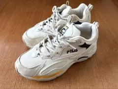 FILA レイトレーサー 厚底スニーカー